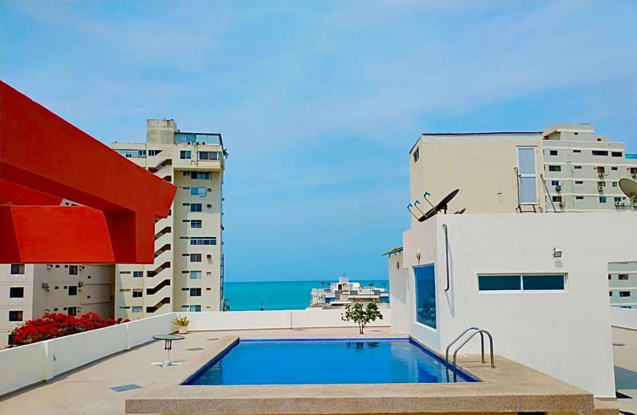 Alojate A Una Calle De La Playa Y Malecon Salinas  Exteriér fotografie